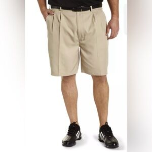 Tommy Bahama Men's Size 100% Silk Chino Pleated Summer Shorts